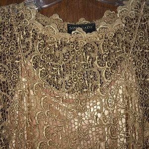 Sonya Ratay Women’s Gold Lace Short Sleeve Dress